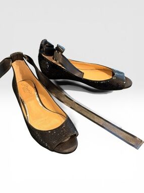 💫 NWOT Jewel Badgley Mischka Black Sequin Peep-Toe Ankle Tie Flats – 8-1/2 💫